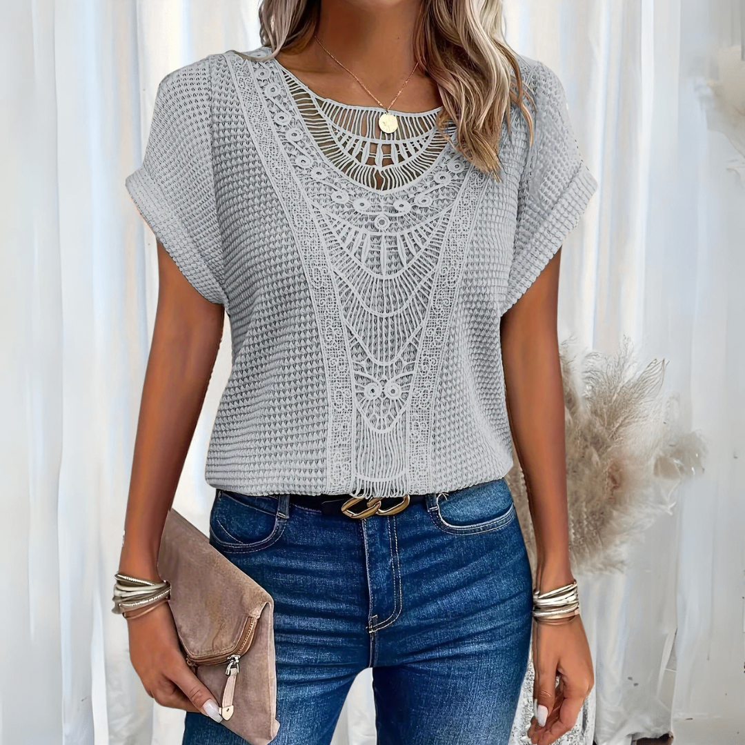 Aada™ | Lekka bluzka boho z szydełkowym detalem