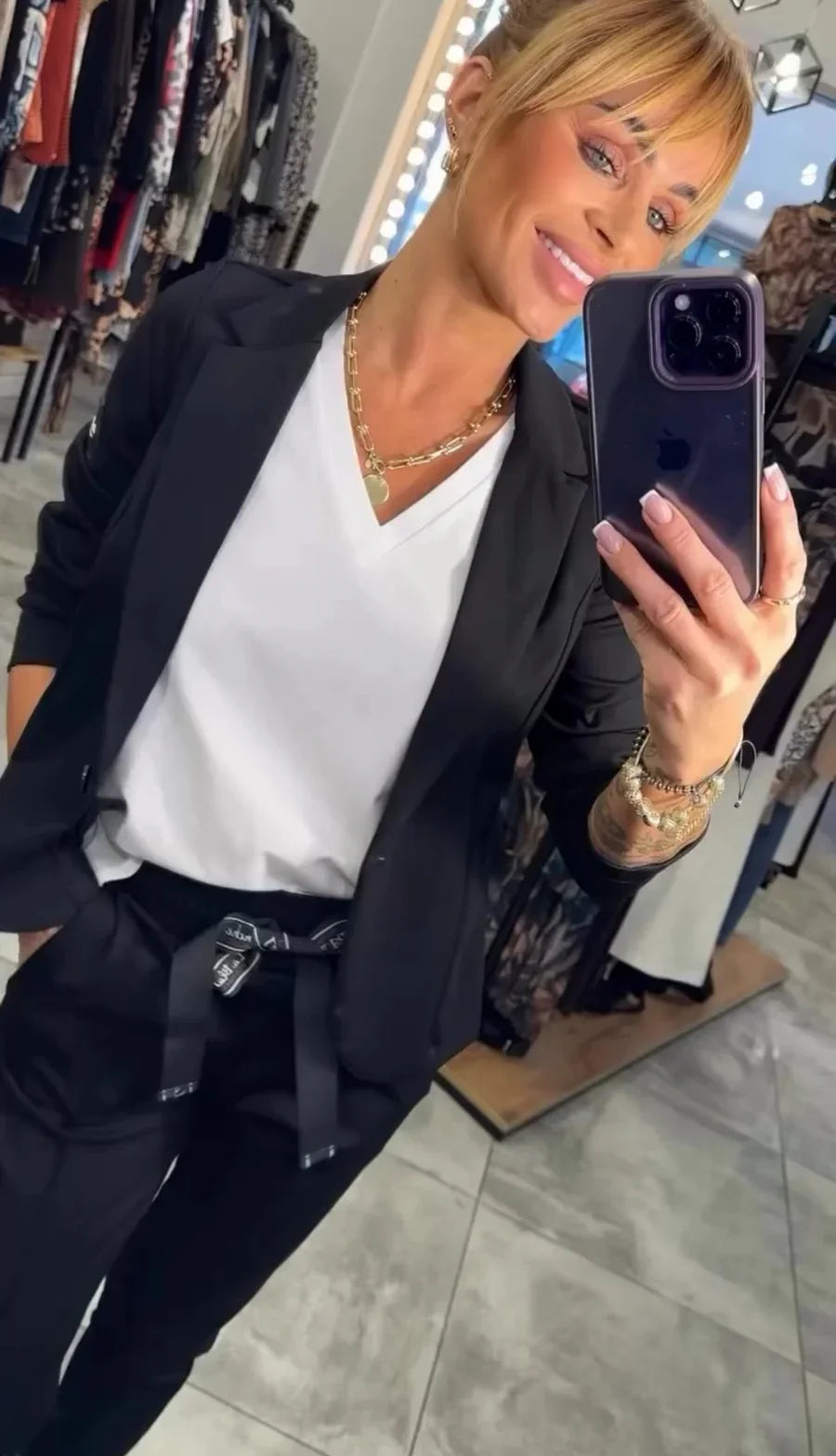 Carly - Skrojony Zestaw z miękką Marynarką i Swobodnymi Joggerami
