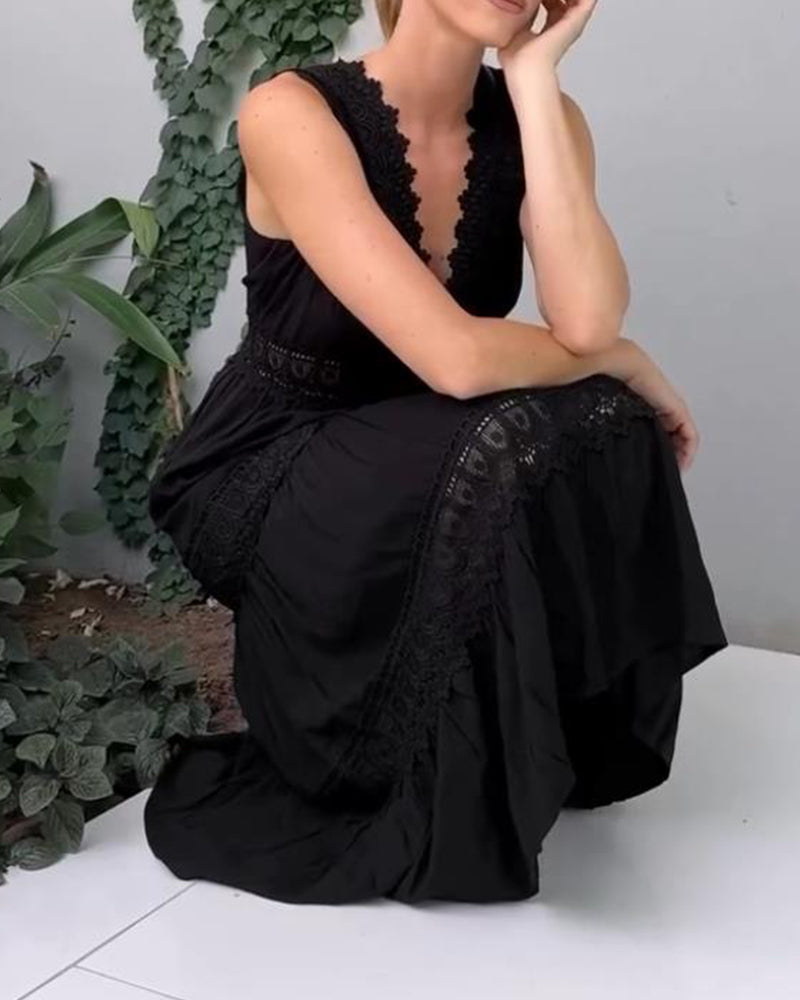 Hallie - Elegancka sukienka z koronką